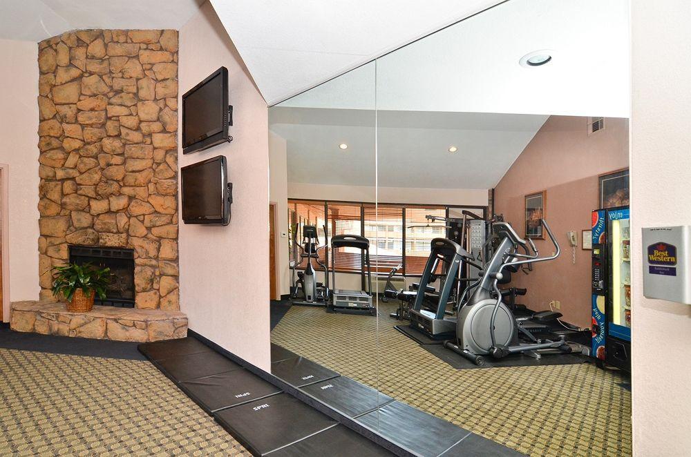 Hotel Western Saddleback And Conference Center
