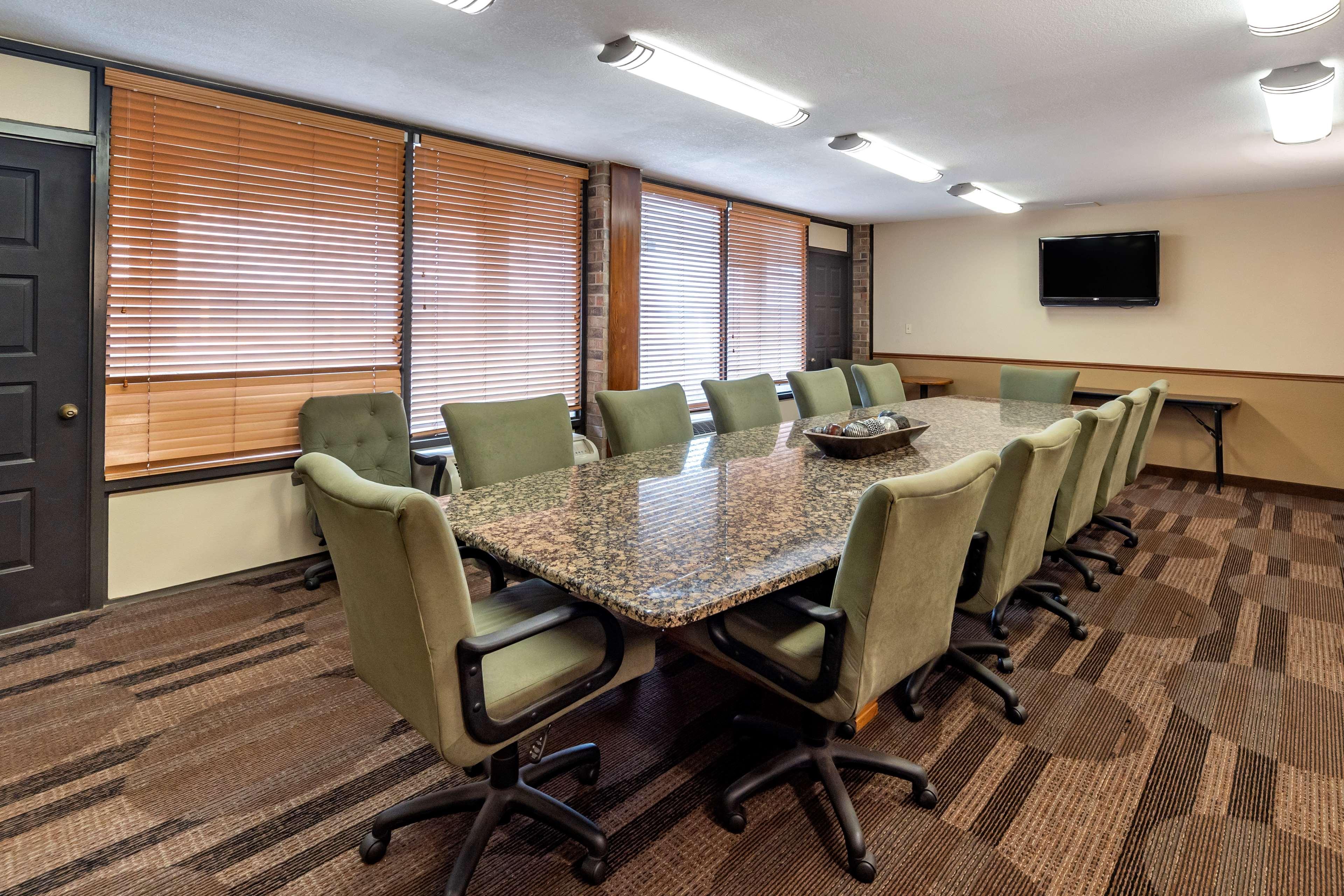 Hotel Western Saddleback And Conference Center Oklahoma City